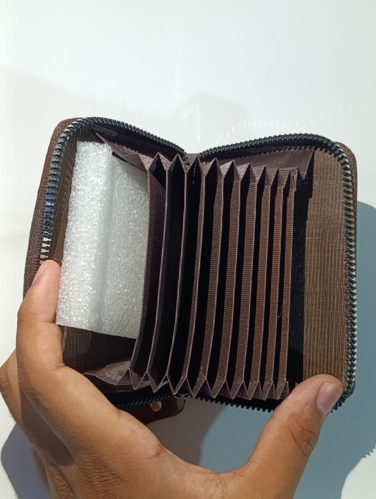 Zipper Wallet – 9 Card Slots & 2 Cash Pockets | Light & Dark Brown - Image 3