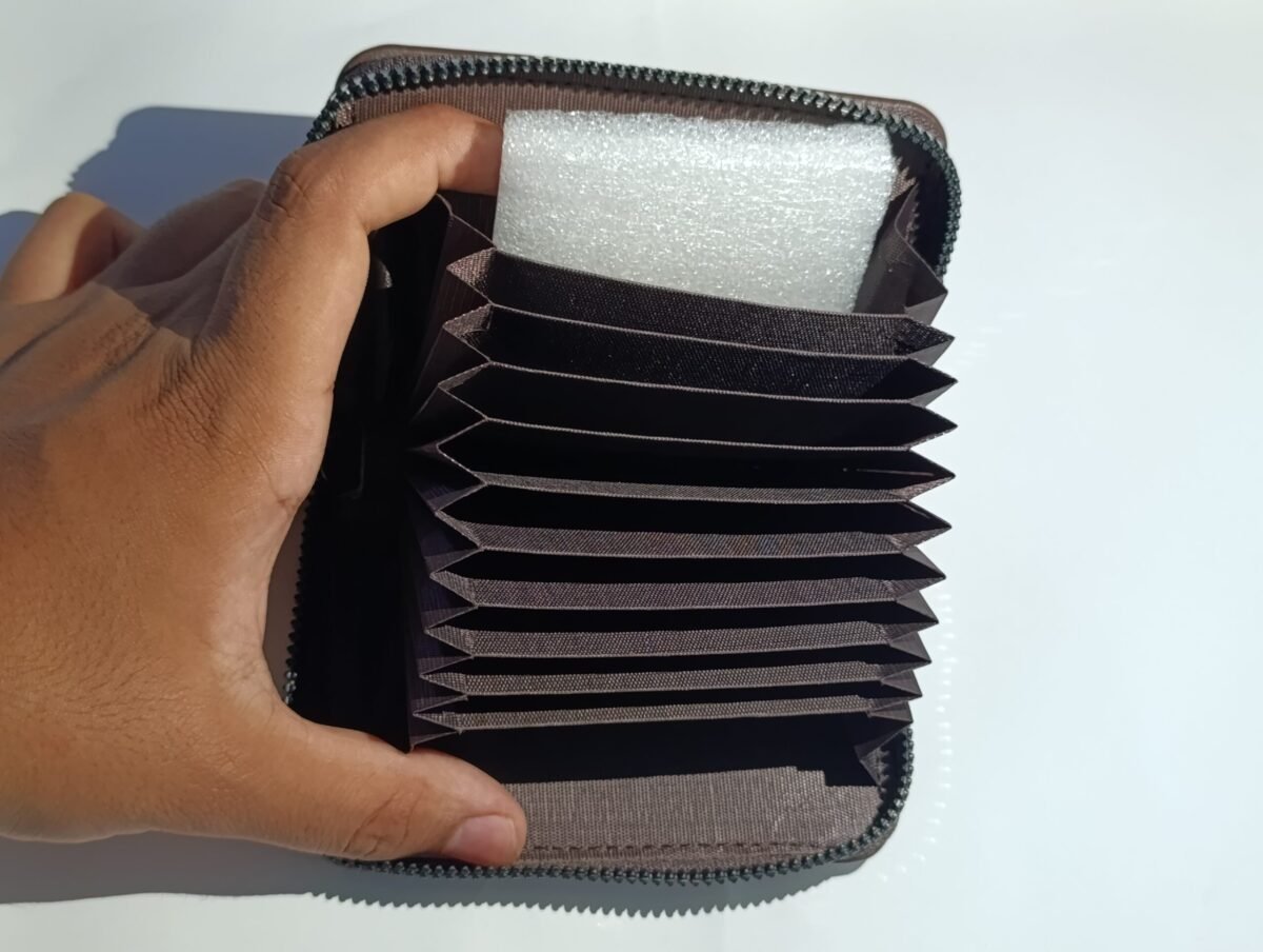 Zipper Wallet – 9 Card Slots & 2 Cash Pockets | Light & Dark Brown combination - Image 3